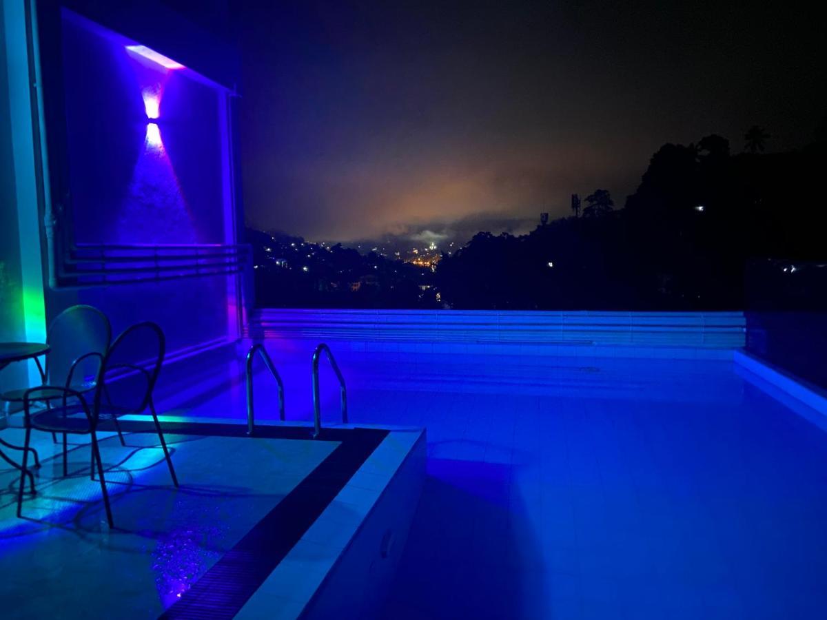 Aurelia Inn كاندي المظهر الخارجي الصورة